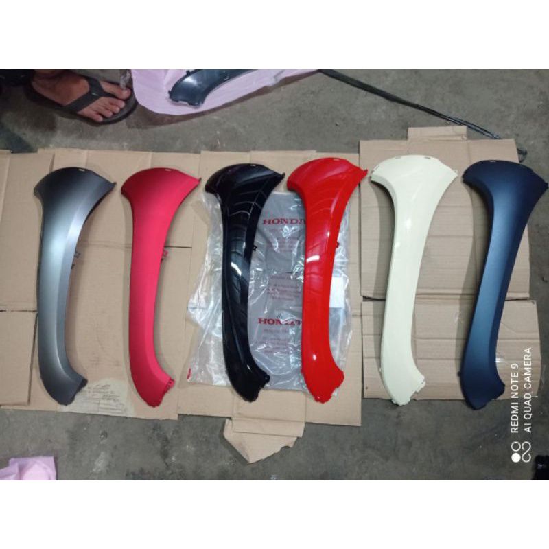 Kiri Cover body depan bagian kiri Scoopy new esp prestige sporty K2F 2021 original