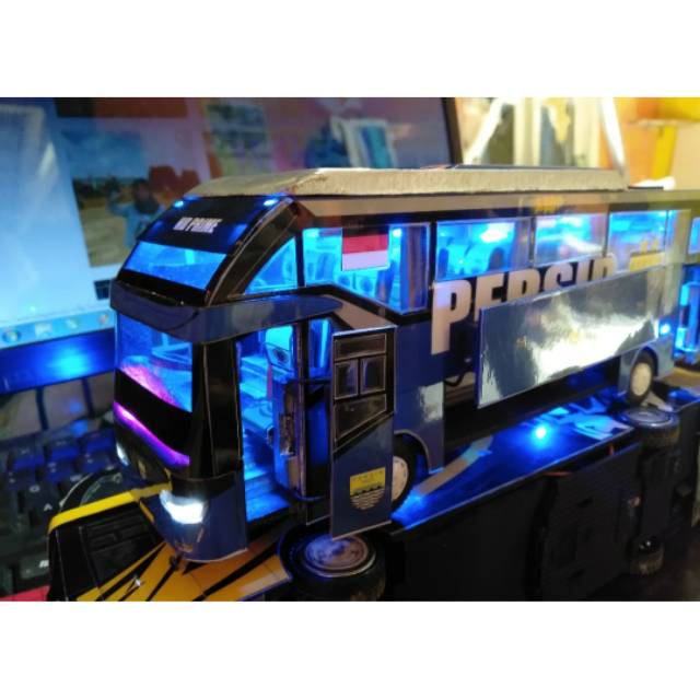 Miniatur bus persib full lampuan