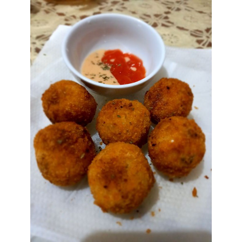 

Mac N Chicken Cheese Ball