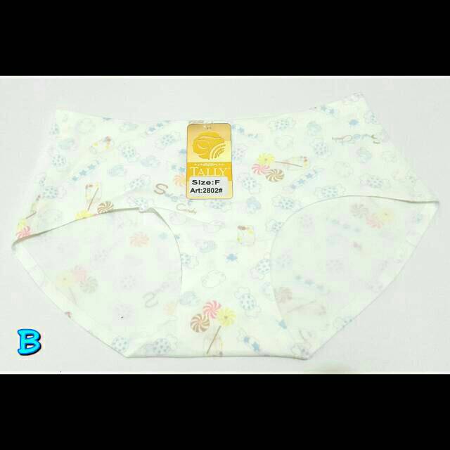 Seamless Woman Underwear Motif - 2802