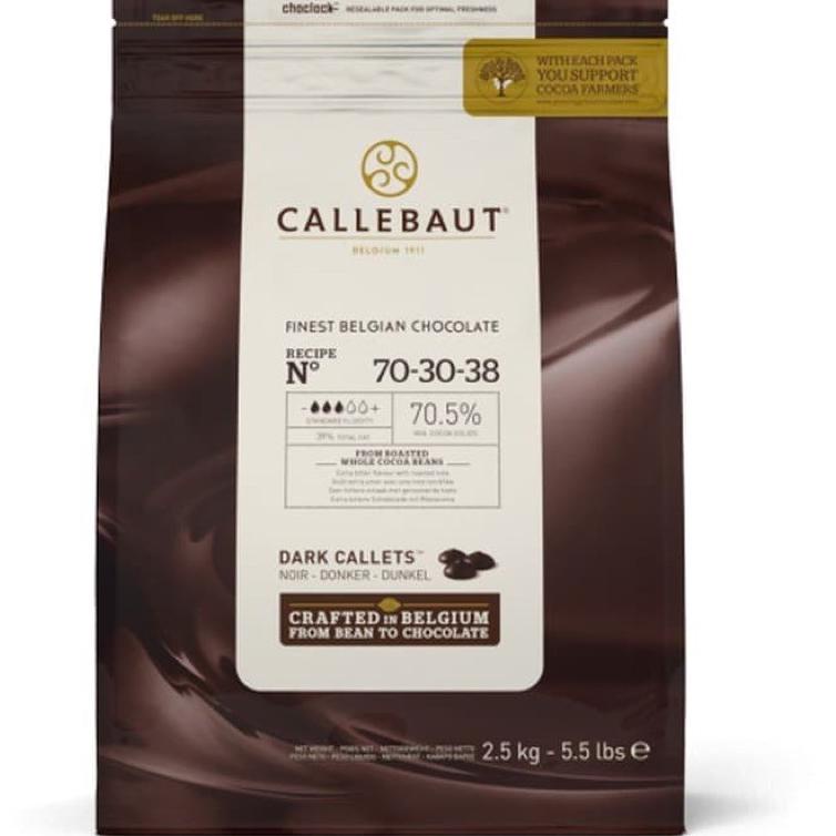 

Terlaris L7SNL CALLEBAUT 70 % DARK CHOCOLATE COUVERTURE CALLETS 70-30-38 cokelat coklat 250gr Ready