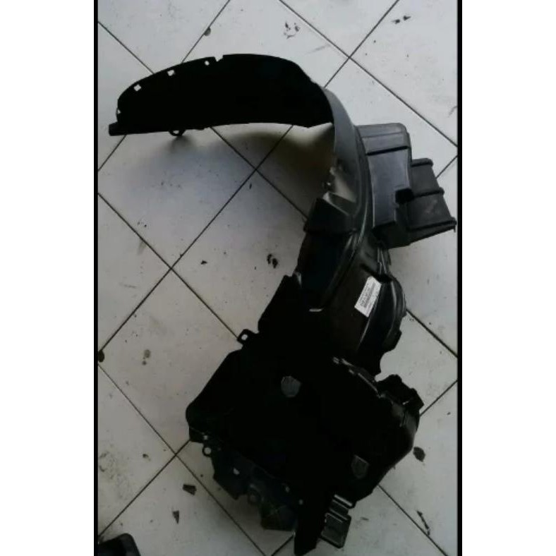 Radiator- Liner Fender Spakbor Avanza Xenia 2004-2011 Original