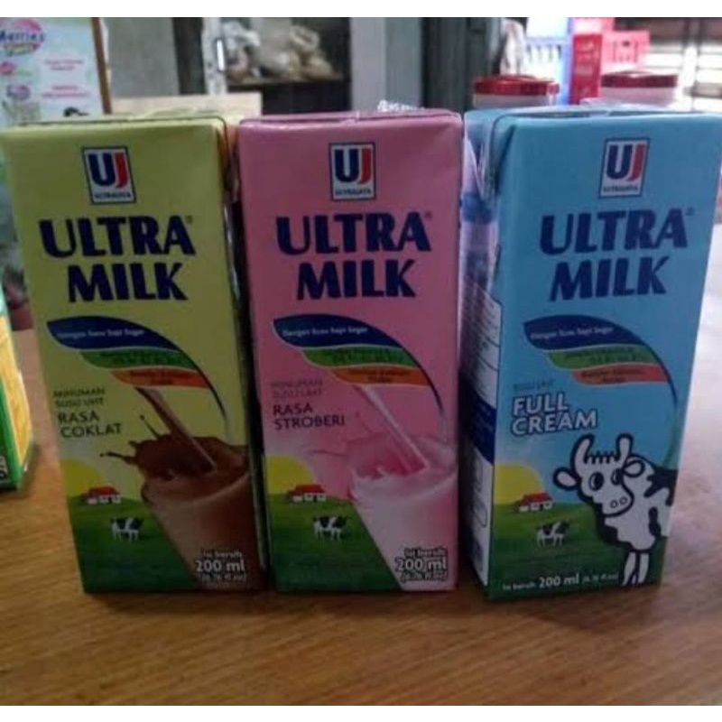 

ultra milk 200ml coklat, strawberry, fullcream