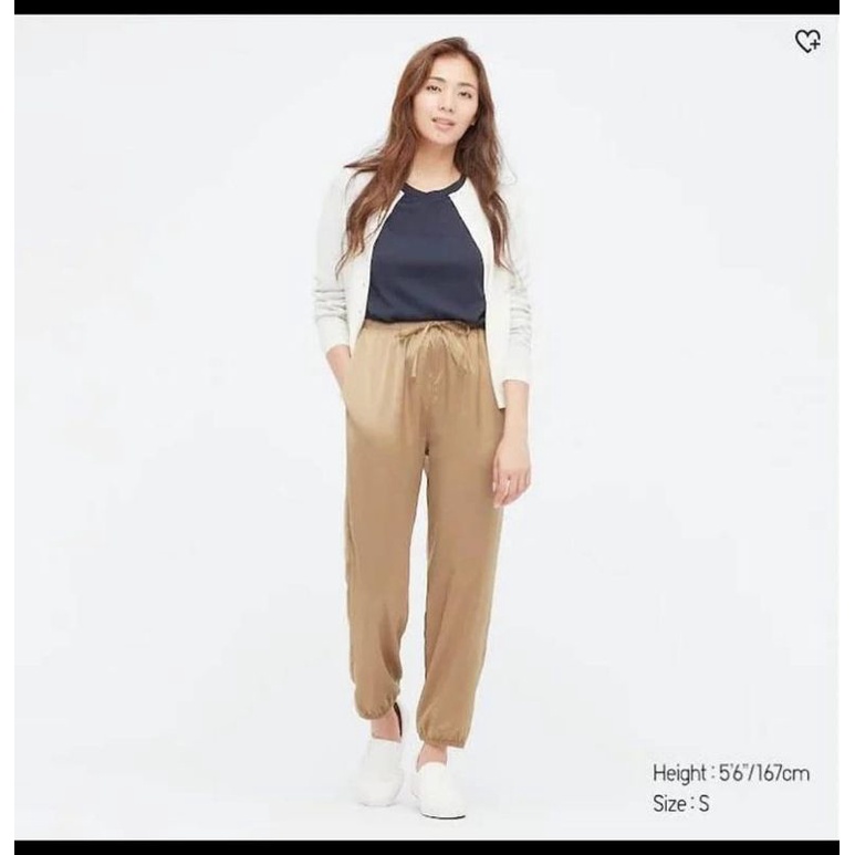 jogger wanita uniqlo