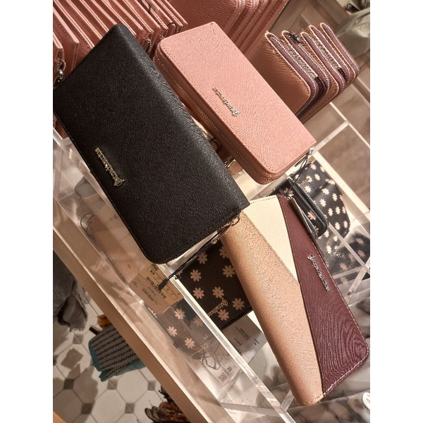 dompet stradivarius