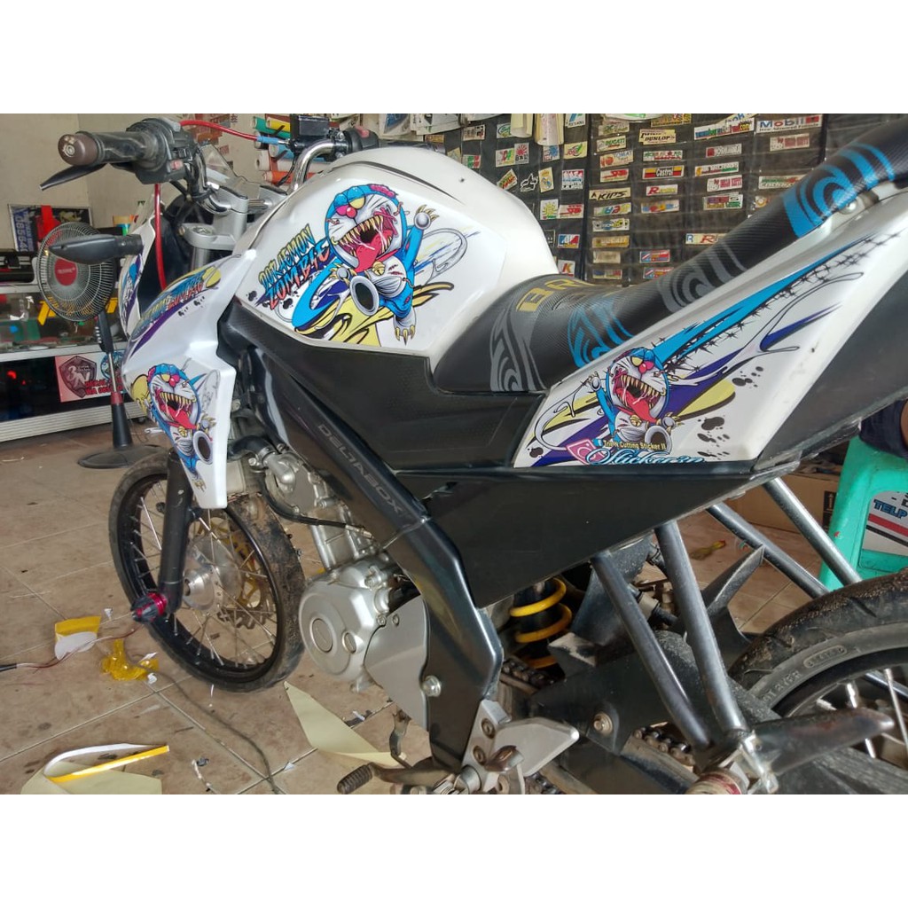 Stiker Motor Vixion Doraemon Stiker Doraemon