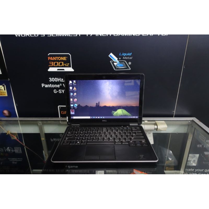 DELL latitude E7240 core i5 gen 4 ram 8 gb 128gb