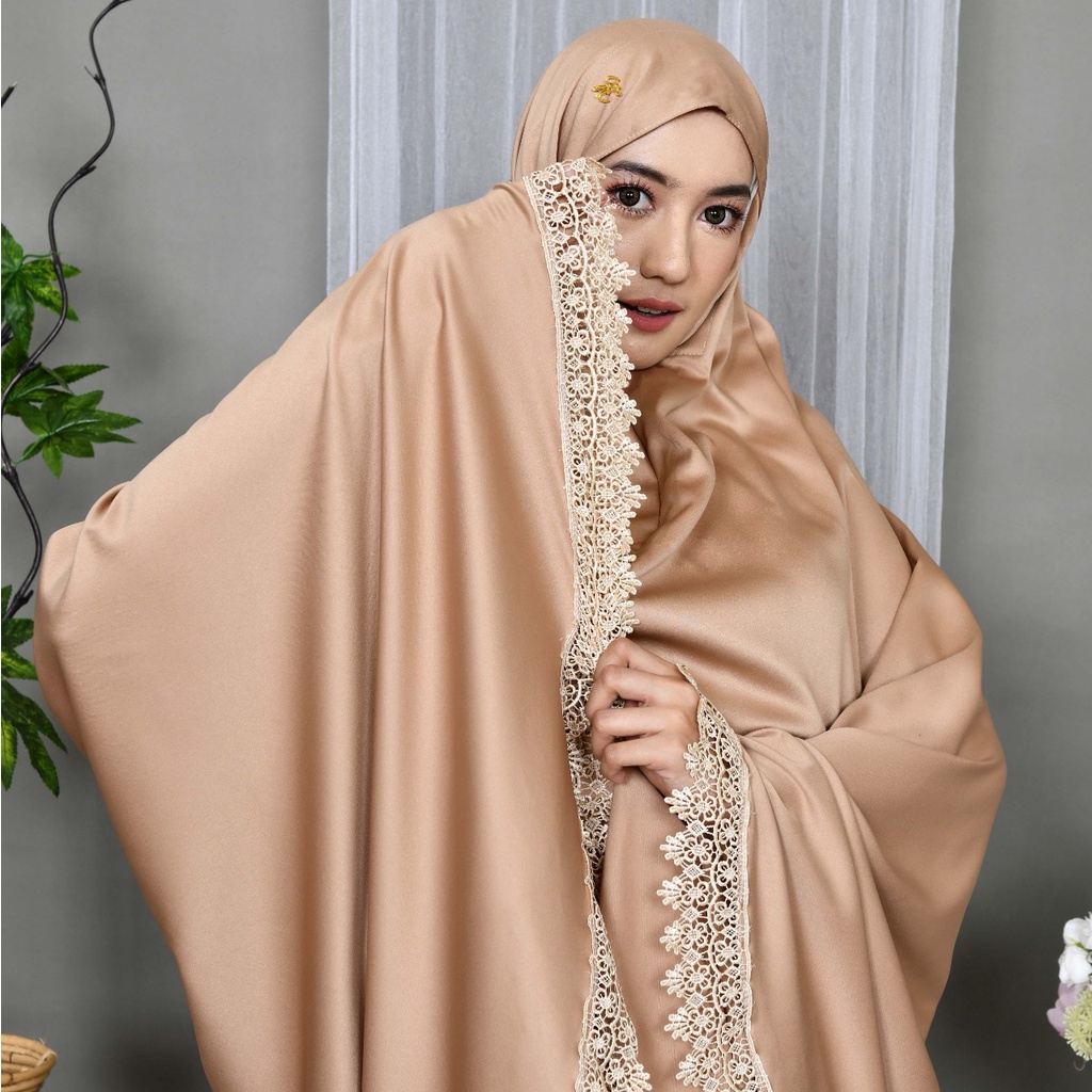 Mukena Dewasa Daily By Kamelia Collection Renda Gyper Mewah Silky