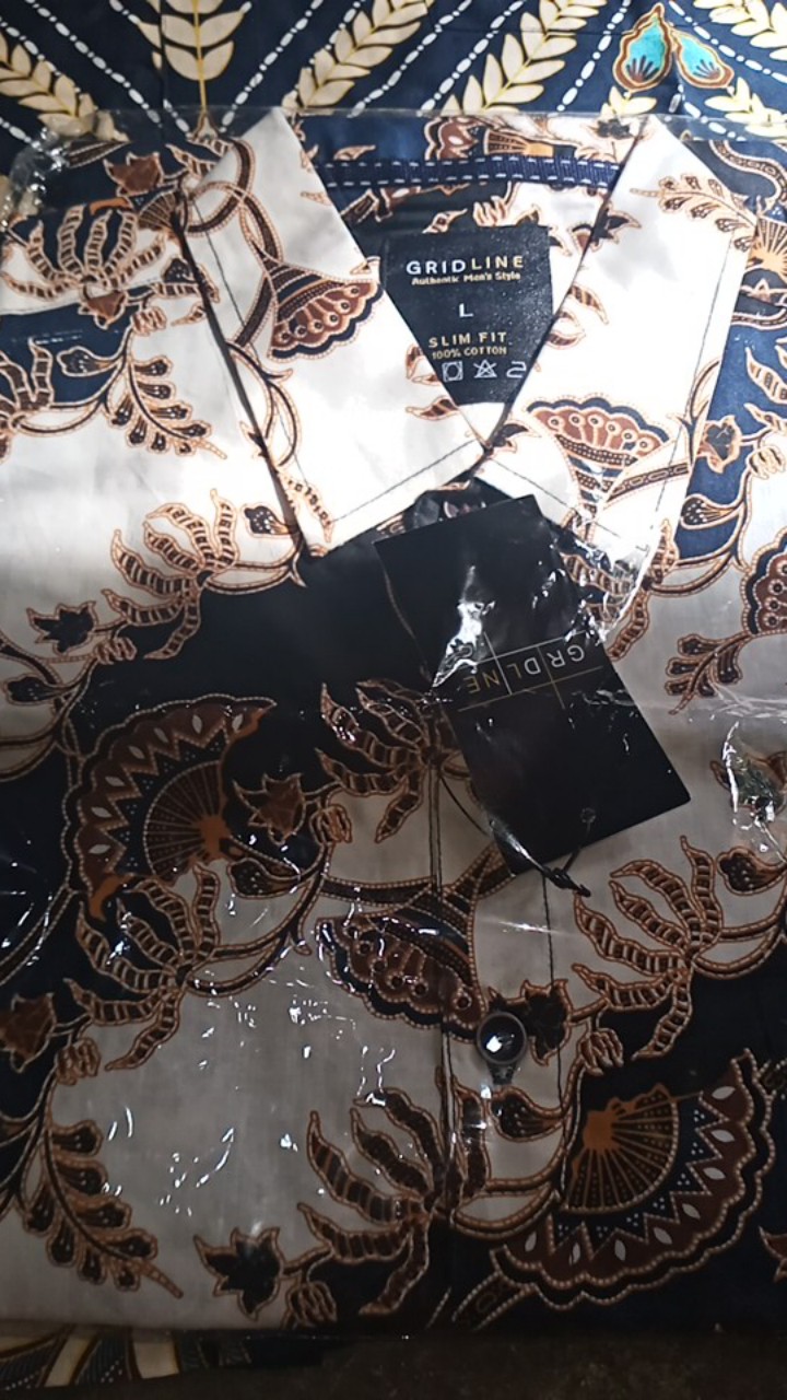 [gridline - S106 Maroon & Navy Kemeja Batik Slimfit Pria Katun Lengan Pendek Match