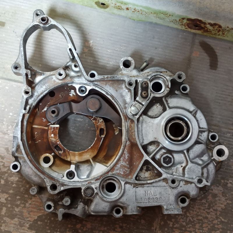 crankcase krengkes kiri bak mesin honda astrea prima star grand ori original second bekas copotan