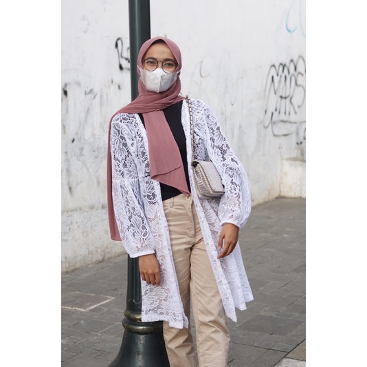 LACE OUTER PANJANG OUTER BROKAT OUTER BRUKAT KARDI PUTIH OUTER KEBAYA KONDANGAN