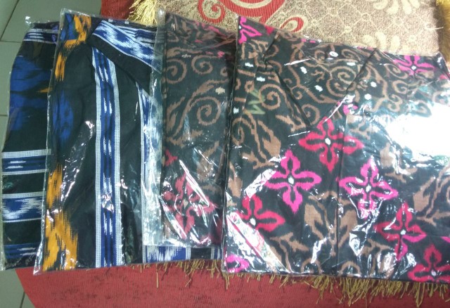 Maura Couple - Sania Ruffle Batik Couple Ori Ndoro Jowi Dnt Garansi Termurah  Shopee -shopashop