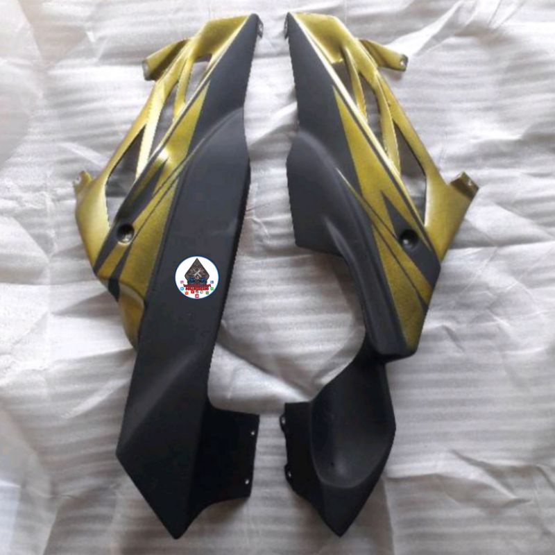 Undercowl Tutup Mesin Bawah R15 V3 R15 VVA