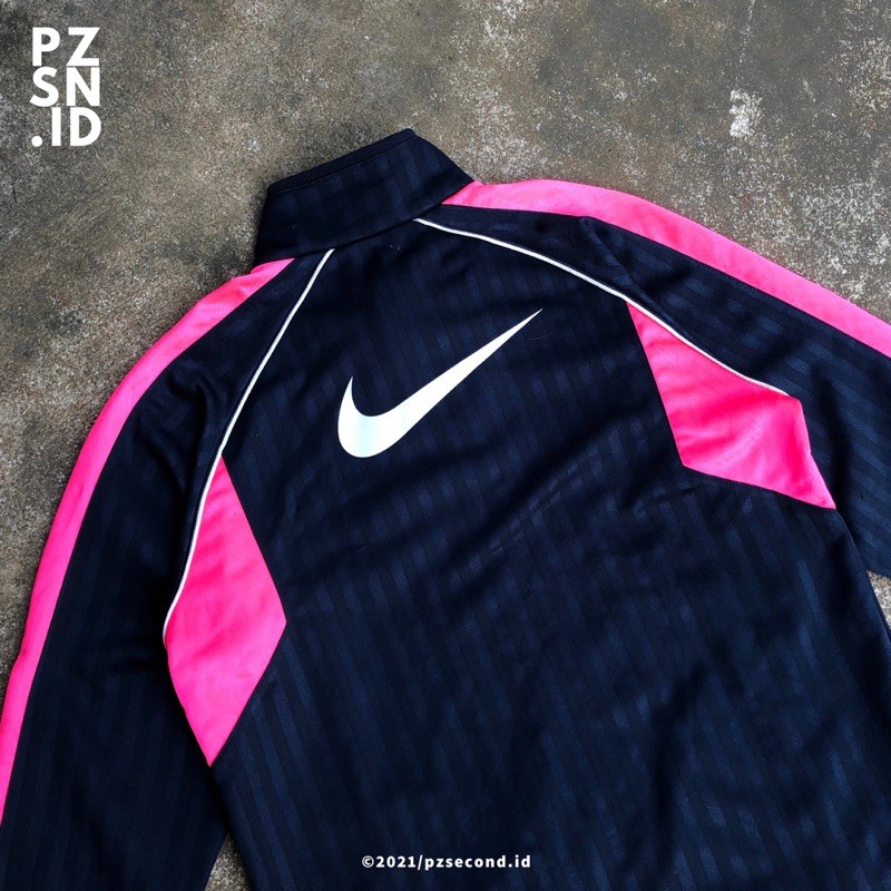 Tracktop Nike Big Swoosh Second