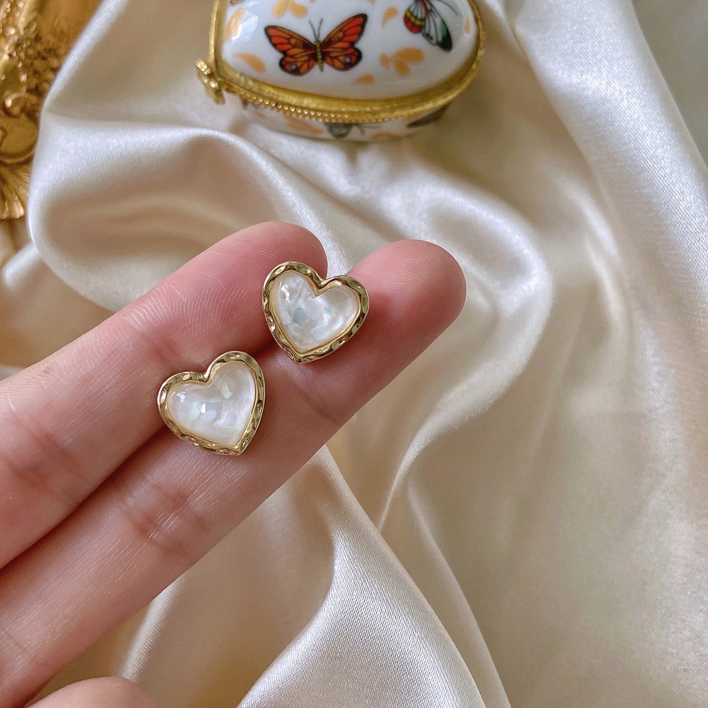Anting Tusuk Bentuk Hati Opal Bahan Alloy Gaya Korea Untuk Wanita