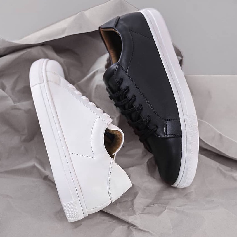 MEDIANT WHITE |ManNeedMe x Reyl| Sepatu Sneakers Pria Casual Shoes ORIGINAL