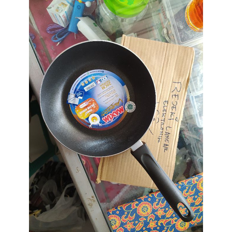 Fry pan Maxim Teflon