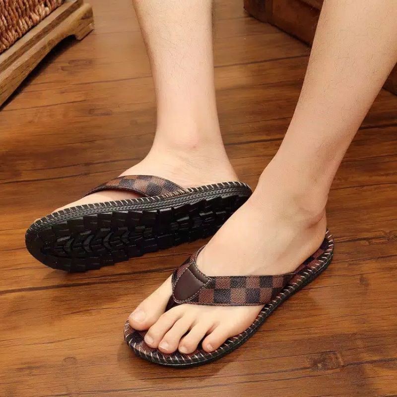 Lutton _ Sandal japit mild tres tan , hitam , putih presiden joe biden