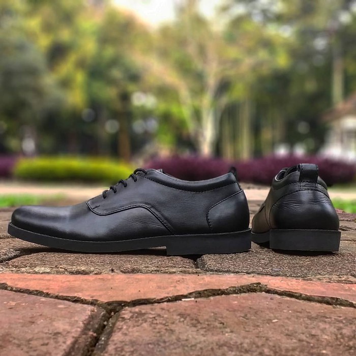 Sepatu Formal Kerja Kulit Asli Cibaduyut Premium