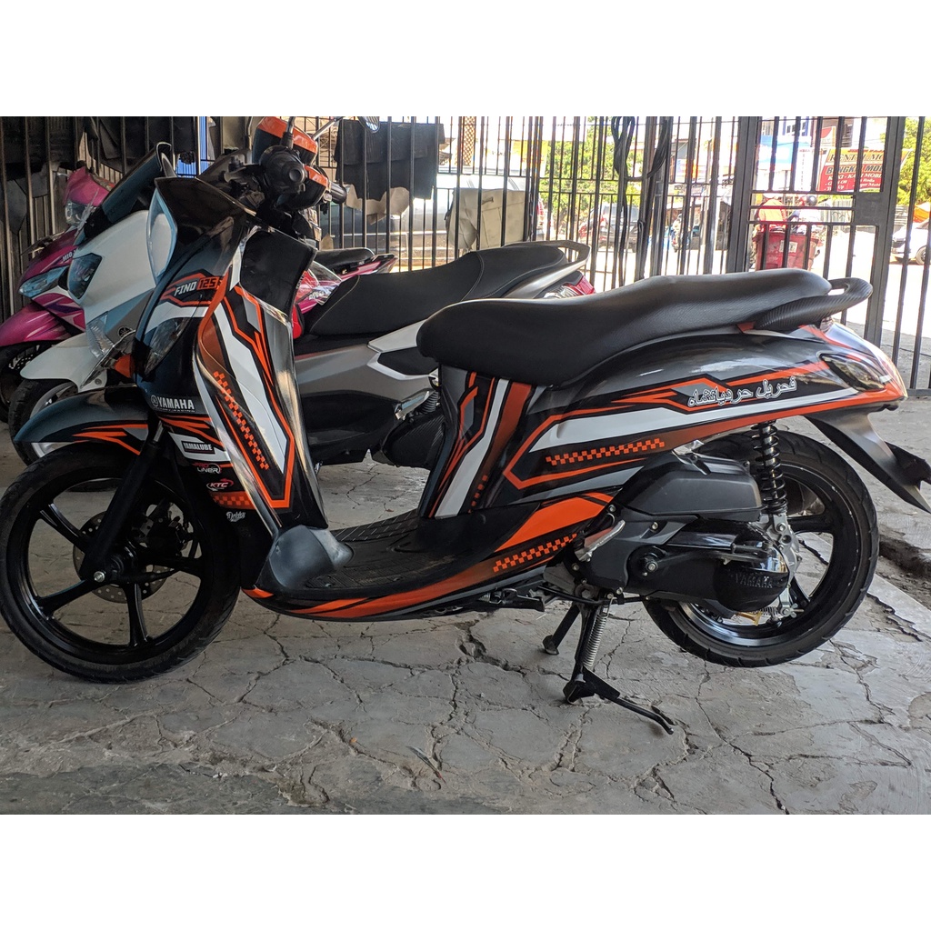Stiker Fino Decal Full Body Premium Black-Orange Glossy DNKZ