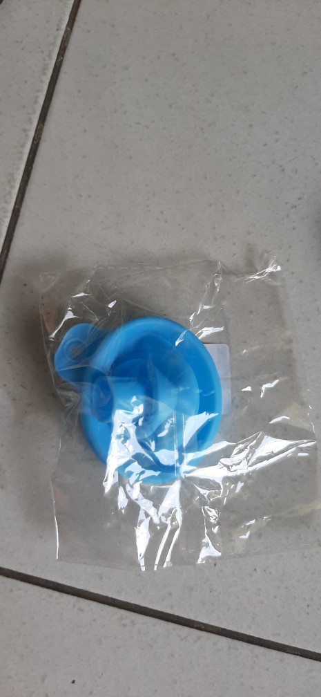 1pc Corong Lipat Mini Bahan Silikon Untuk Memasak