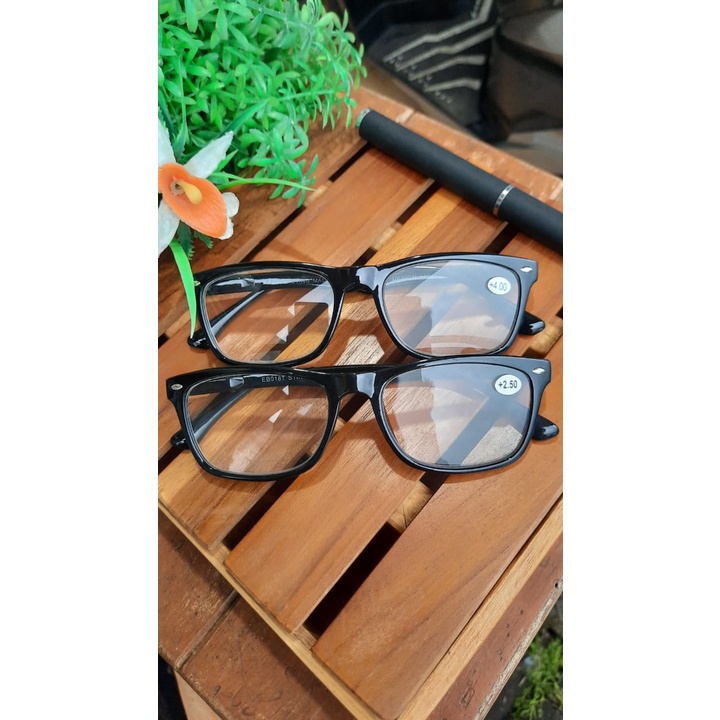 KACAMATA BACA PLUS PEER (+) TYPE EB018T.IH FRAME LENTUR HITAM/ KACAMATA BACA UKURAN +1.00 S/D +4.00/ KACAMATA BACA RABUN DEKAT/ KACAMATA TERMURAH