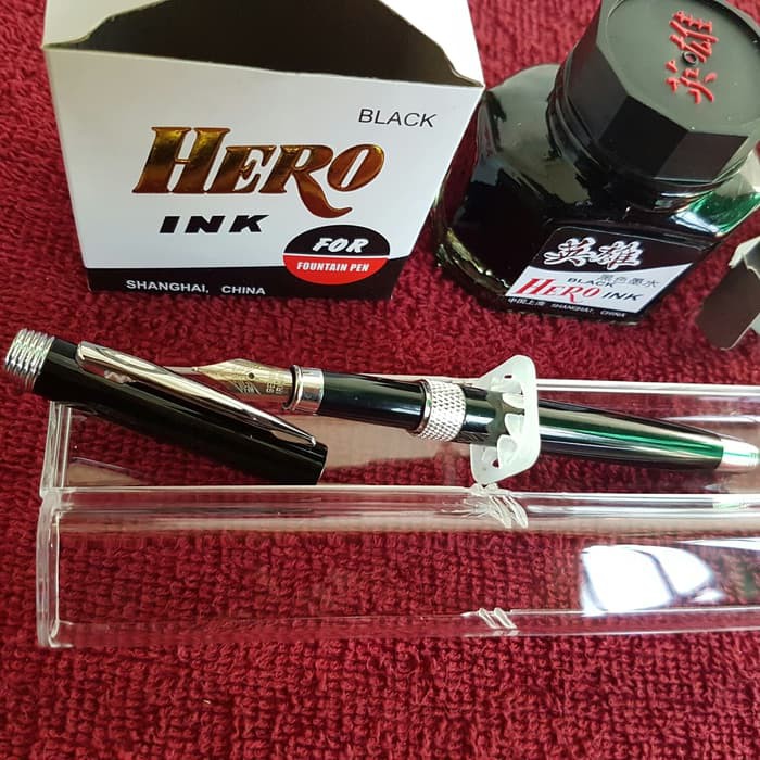 

Paket HEMAT..Fountain Pen Genius BLACK Nib M- dan Tinta Hero INK.