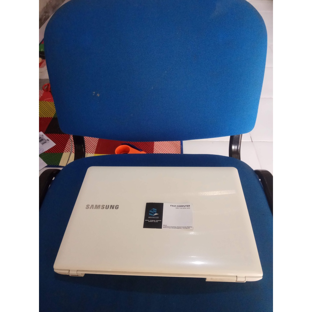 CASING LAPTOP -NOTEBOOK -samsung np270e4v np275e4v