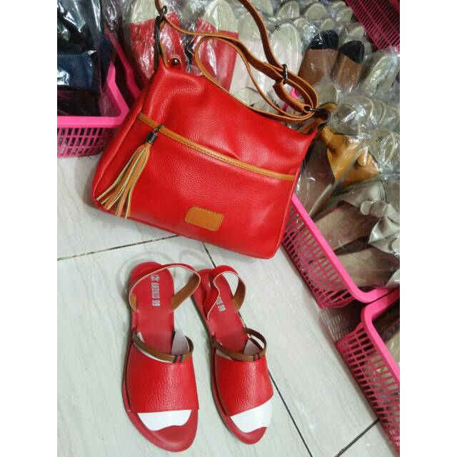 Set. Papirut sendal dan tas. Wanita murah asli kulit papirut