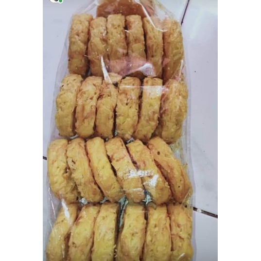 

karupuak sanjai/karupuak roda kuning/kerupuk sanjai kuning/bungkus isi 25 biji