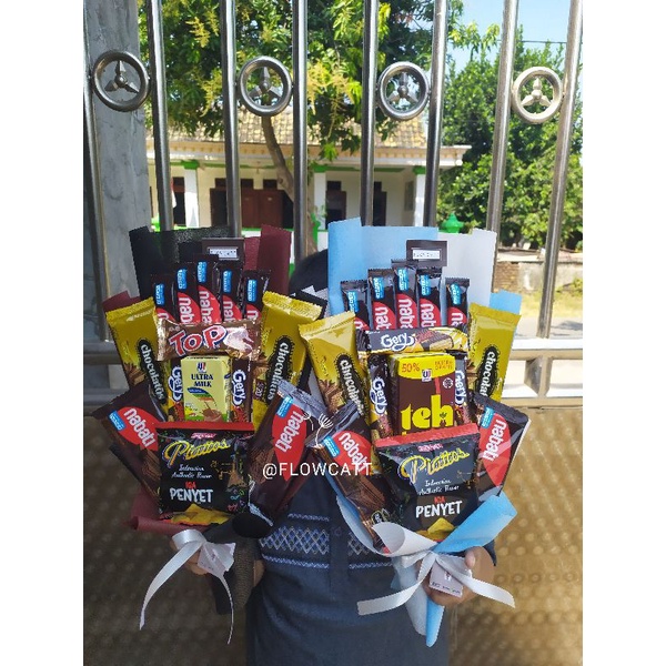 

Buket Snack / Bucket Snack / Buket Jajan / Bucket Jajan / Bouquet/ Bucket / Buket / Kado / Hampers / Kado Sidang / Kado Semhas / Kado Sempro / Kado TA