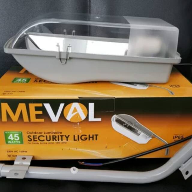 Rumah Lampu Jalan Meval