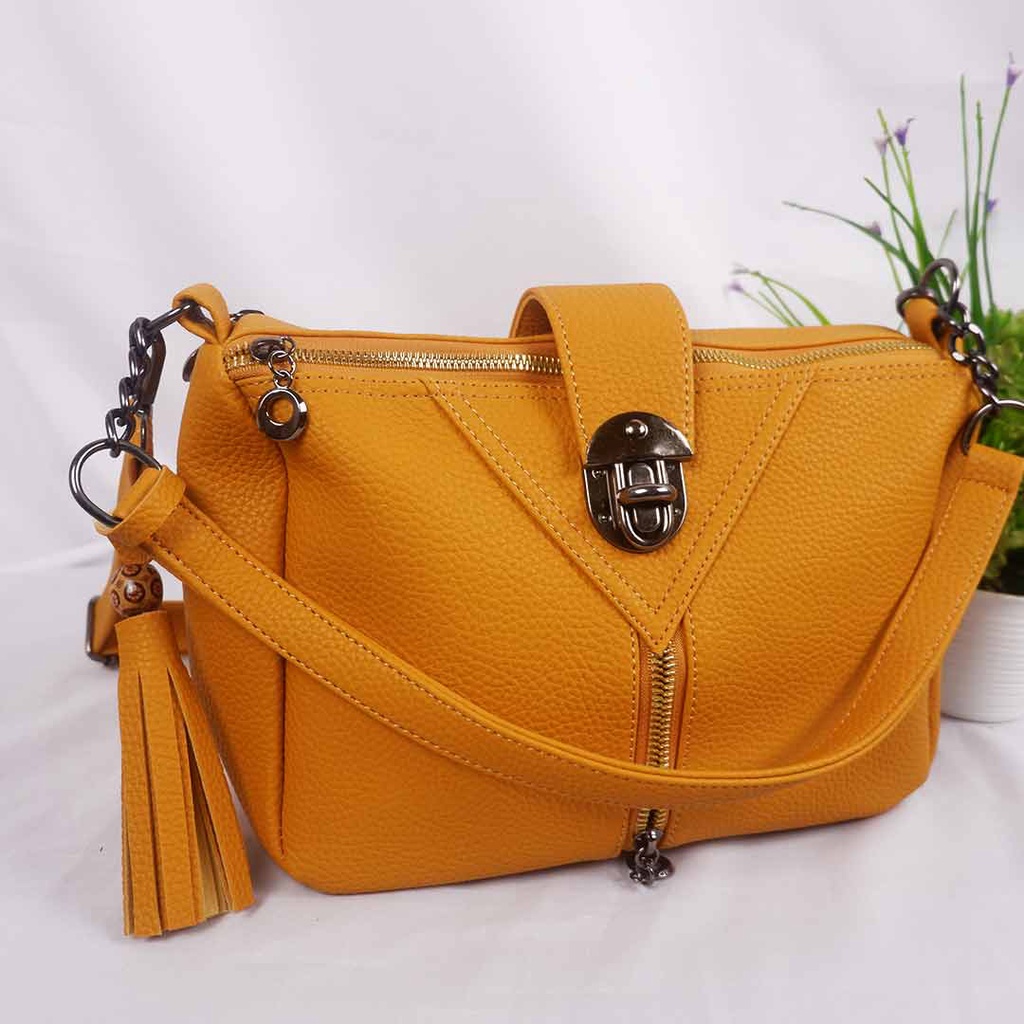 Liam Omar Tas Selempang Wanita Fakhira