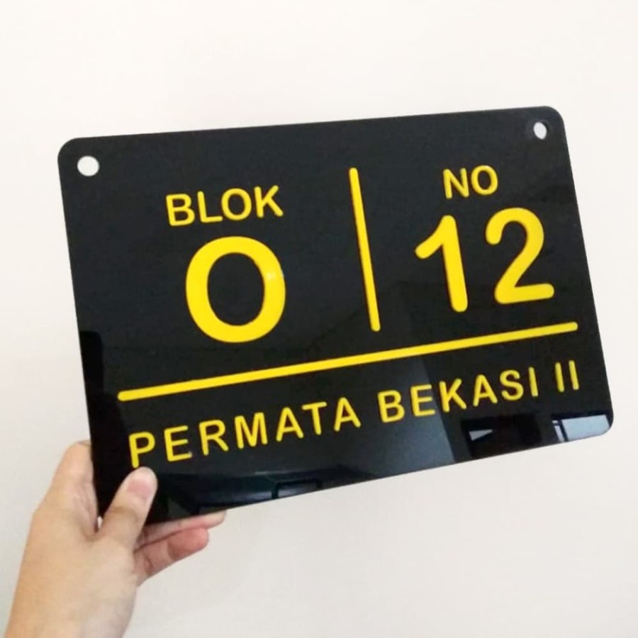 Nomor Rumah Hitam Kuning Acrylic Timbul 30x20cm