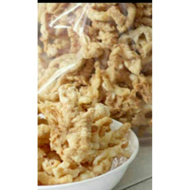 

keripik kripik cakar ayam/ceker ayam netto 100gram gurih,enak halal dan lezat