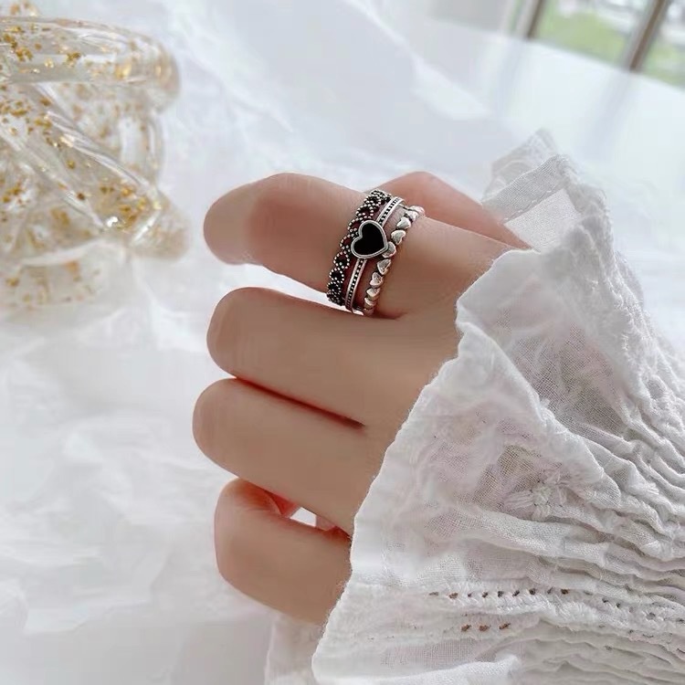 Cincin Model Hati Hollow Bahan Alloy Warna Silver Untuk Wanita