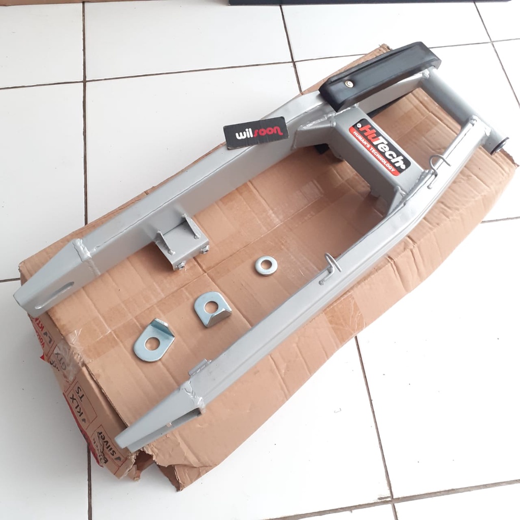 Swing Arm / Sasis Kawasaki KLX 150 Model KTM 250 Type Long Hutech Silver