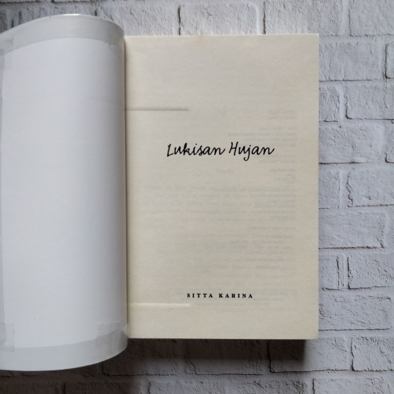 [preloved novel] lukisan hujan by sitta karina new cover