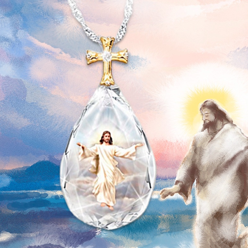 Kalung Dengan Liontin jesus Aksen Kristal Untuk Wanita