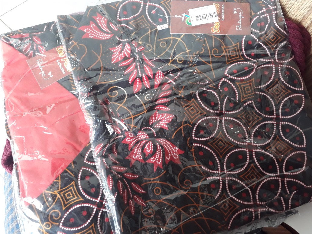 Maura Couple - Sania Ruffle Batik Couple Ori Ndoro Jowi Dnt Garansi Termurah Shopee - Pinguin Gurita