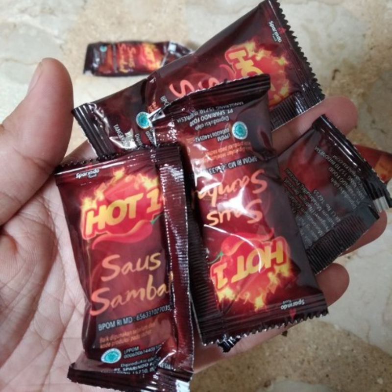 

saus cabe sachet hot one
