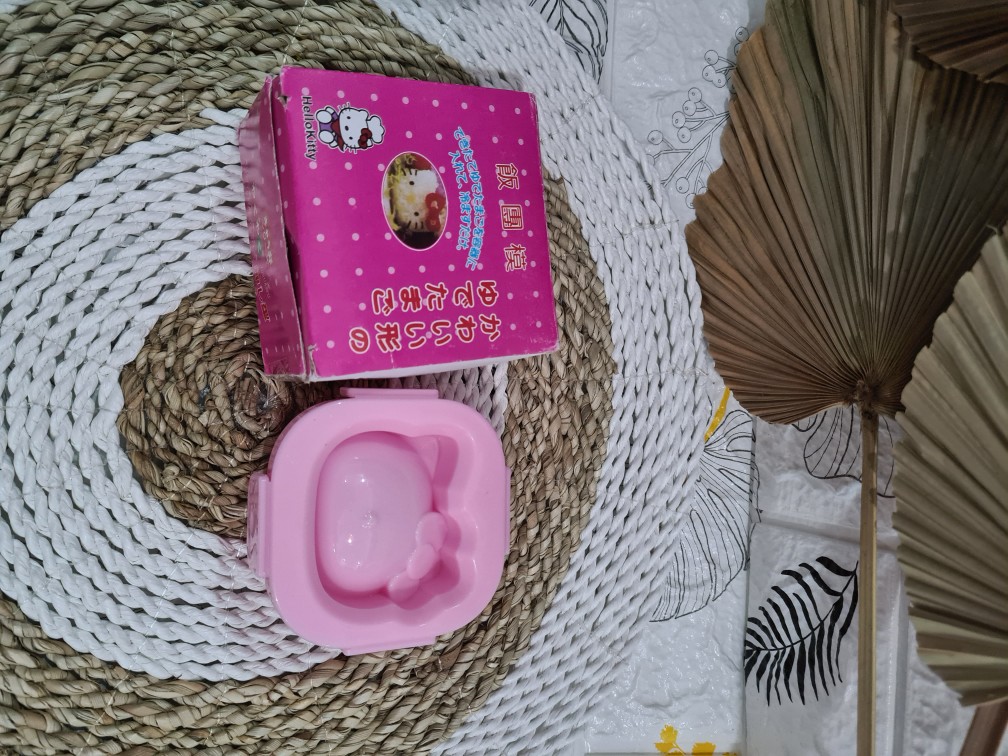 Cetakan Nasi/telur Hello Kitty