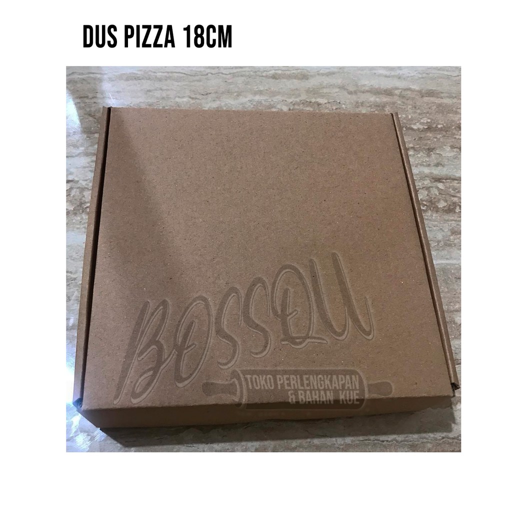 

DUS PIZZA 18 X 18 X 5 CM