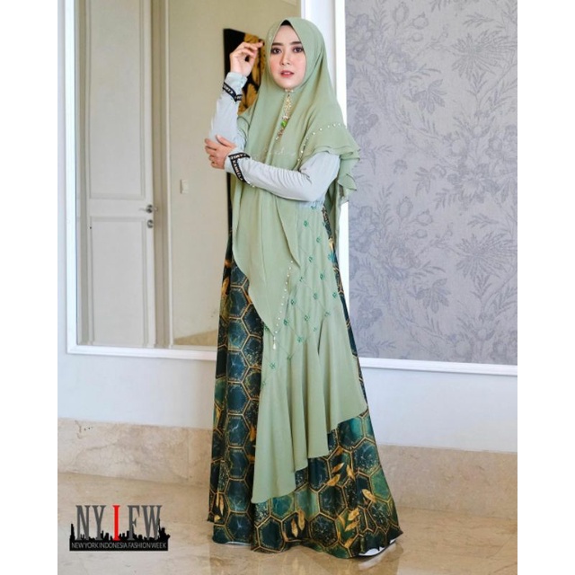 MARBLE GREEN One of Collection NYIFW 2022 by @kameela_hijabku@kemalahijabku