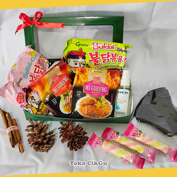 

Hampers Paket Makanan Parsel Samyang dan Best Wok