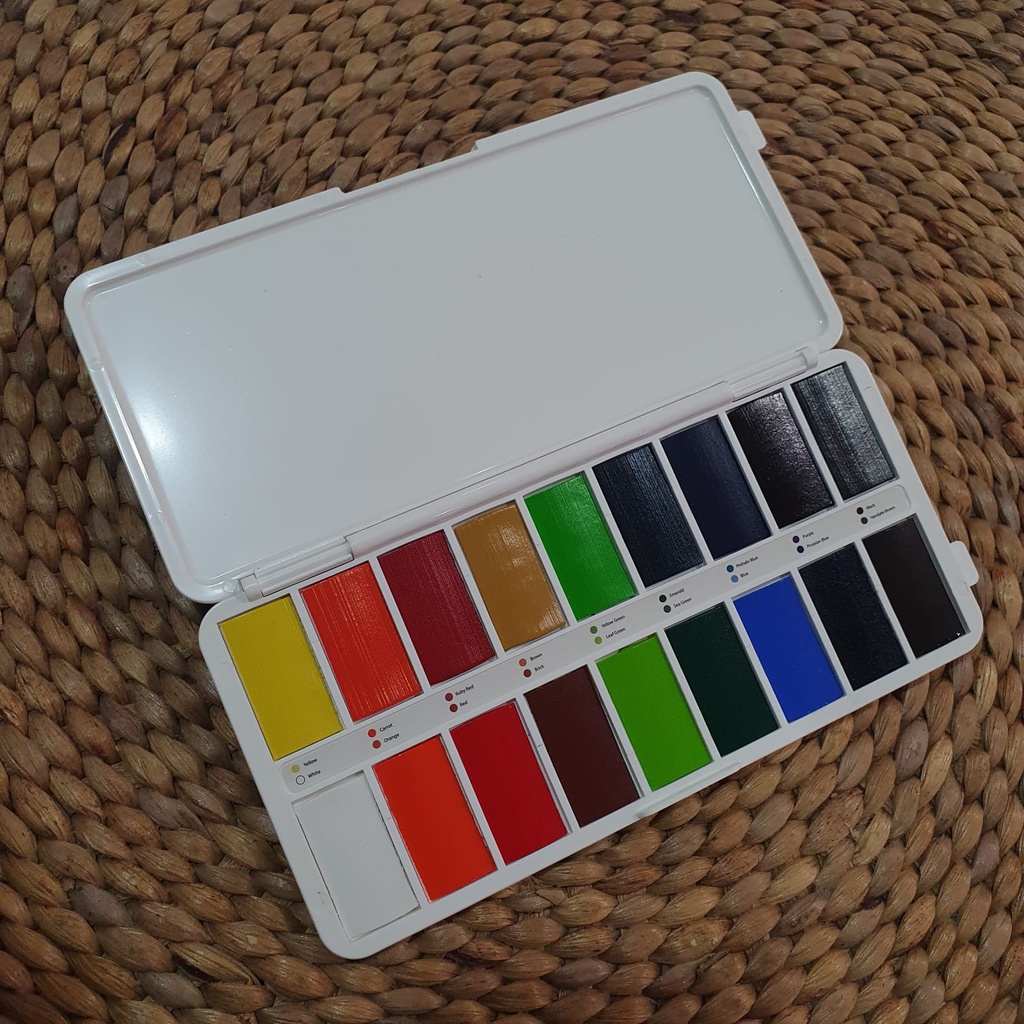 

Gramedia Surabaya - Superior Solid Water Color/Cat Air 18 Warna
