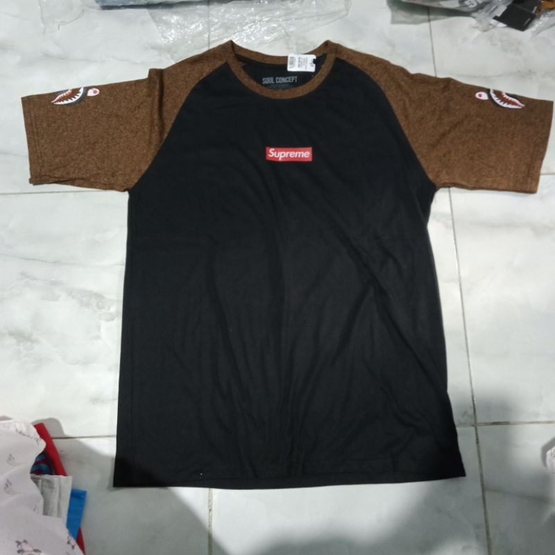 SALE | KAOS PRIA | MERK SOUL CONCEPT 'Supreme'