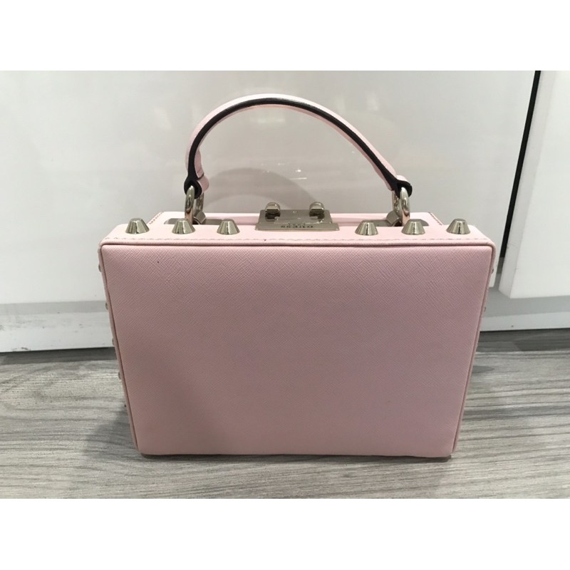 Preloved Tas Wanita / Women Bag Guess Original Soft Pink