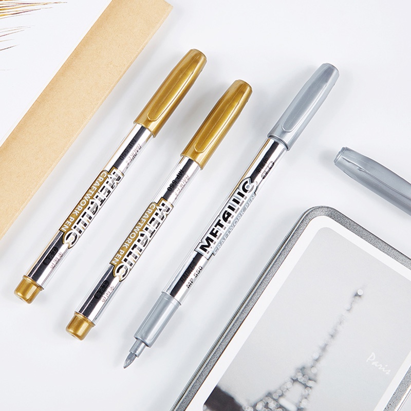 Baoke. Buku Literatur Bahasa Mandarin Pen Brush Tinta Minyak Metalik Kreatif 1.5mm Warna Emas / Silver