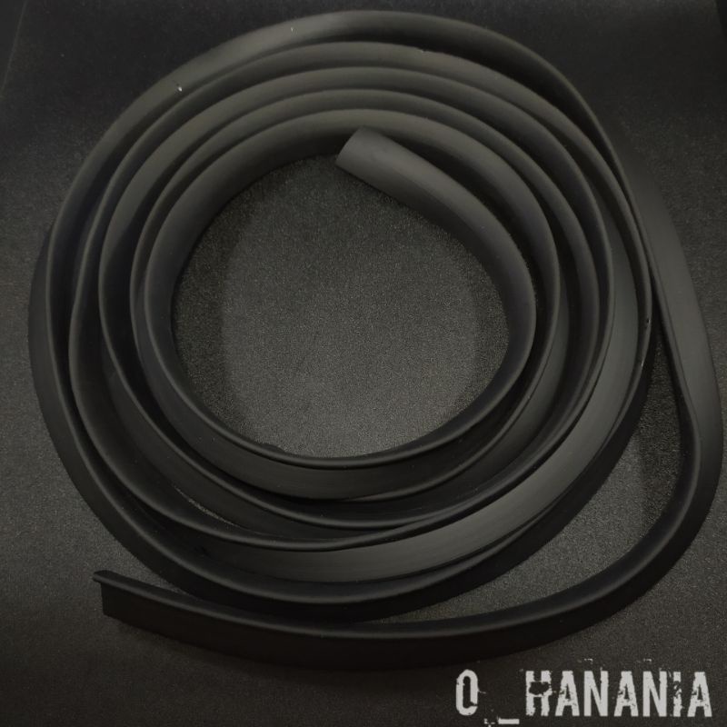 LIST LIS TEPONG BOX KARET VESPA SUPER 66 SPRINT HITAM